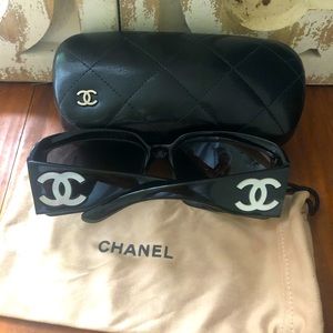 CHANEL Sunglasses!